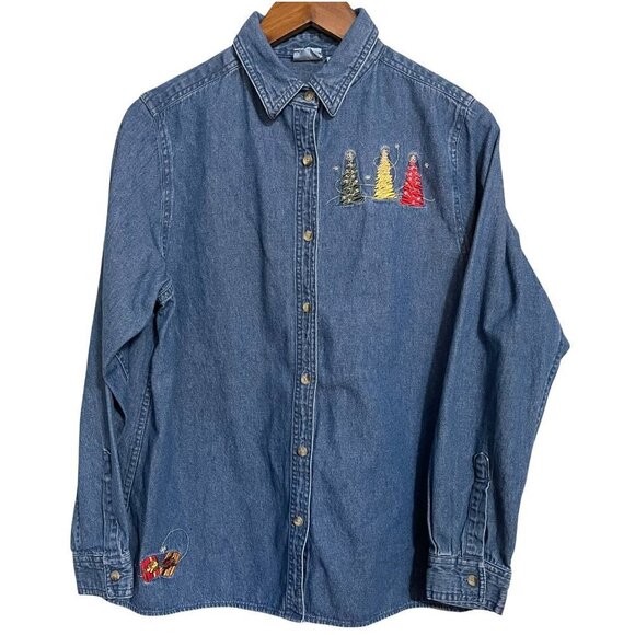 Vintage Women's Button Up Christmas Tree Present Embroidered Denim Shirt Medium - Picture 1 of 6